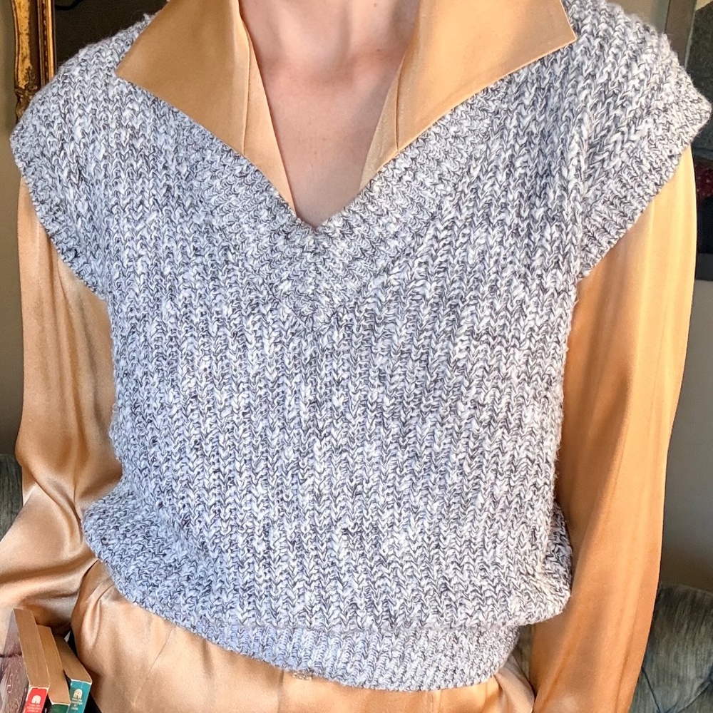 Vintage Marled Sleeveless Knit Top Small Minimalist V Neck 80s Academia